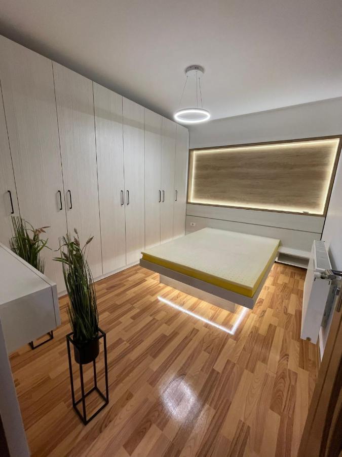 Ferienwohnung Iulius Loft Iasi Exterior foto